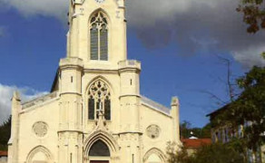 Histoire de l\'église Saint-Antoine et la place Jean XXIII de 1874 à nos jours